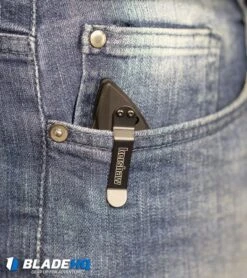 Kershaw Launch 1 Automatic Knife Blue Aluminum (3.4" BlackWash) 7100BLUBW 10 Kershaw Launch 1 Automatic Knife Blue Aluminum (3.4" BlackWash) 7100BLUBW -Kershaw Kershaw Launch 1 Automatic Knife Black Aluminum BlackWash 7100BW BHQ 27374 kp in pocket web 3